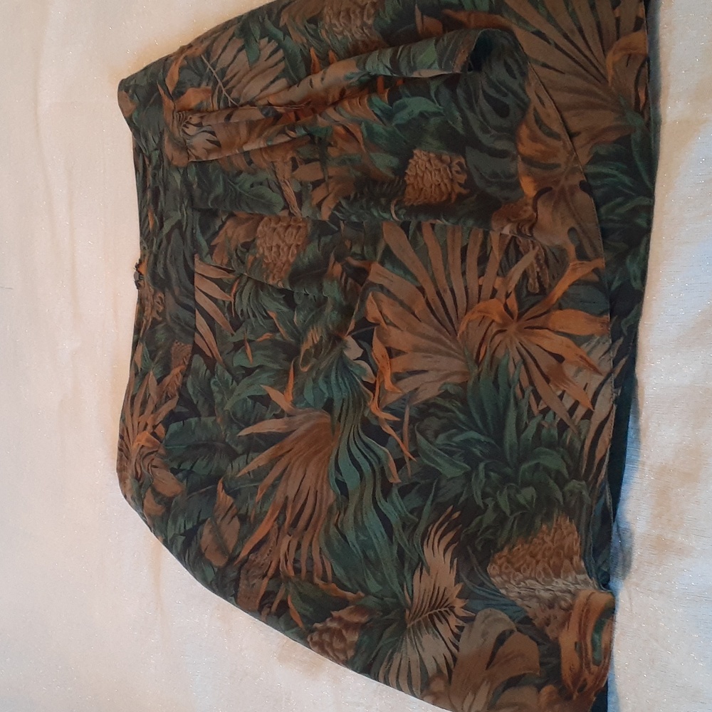 Linda Allard|Ellen Tracy Jungle Safari 100% silk Pleated Faux wrap skirt Sz 12